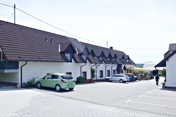 Hotel Gasthof zur Sonne (Röfingen)
